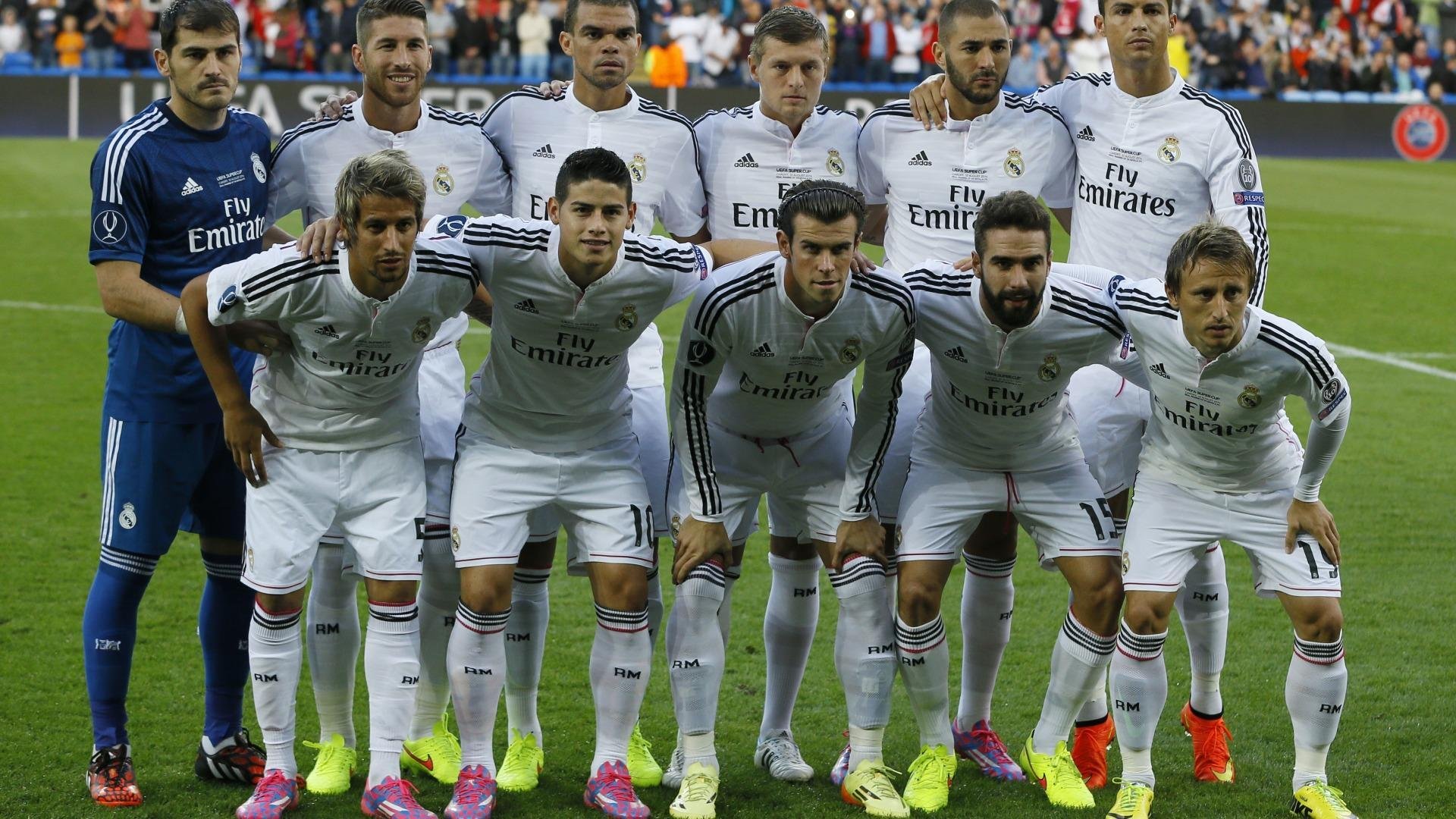 世界杯史诗级赛事:球员与教练共同书写传奇,世界杯队