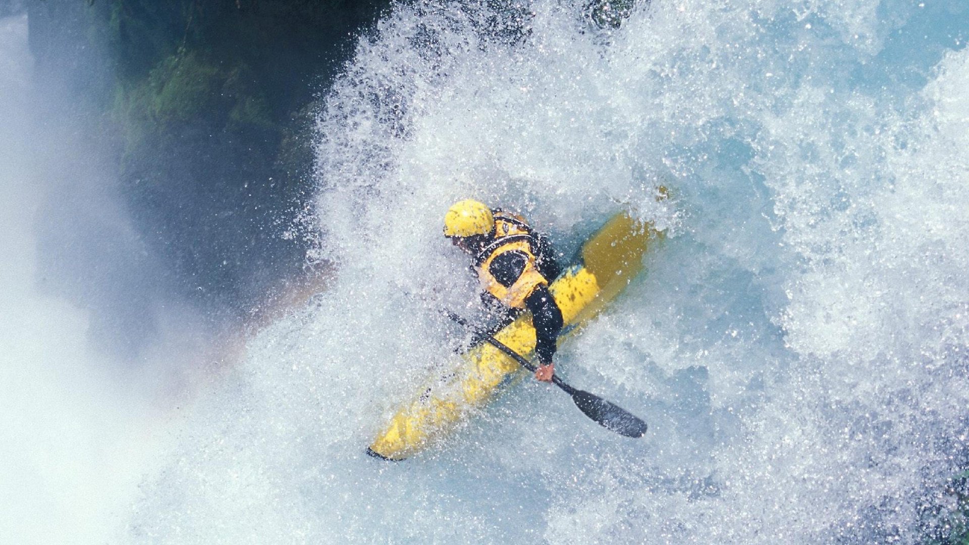 九游APP官网-世界杯巅峰对决：激烈战斗中诞生奇迹瞬间，世界杯殿堂十大经典对决