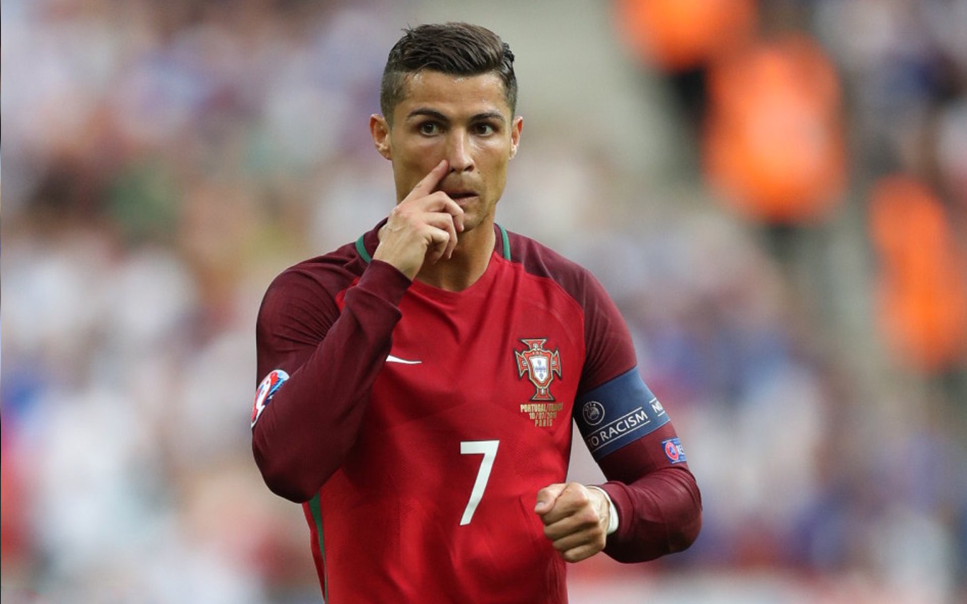 世界杯后：FIFA计划设立官方“反网暴护盾” 对极端账号实施封禁联动